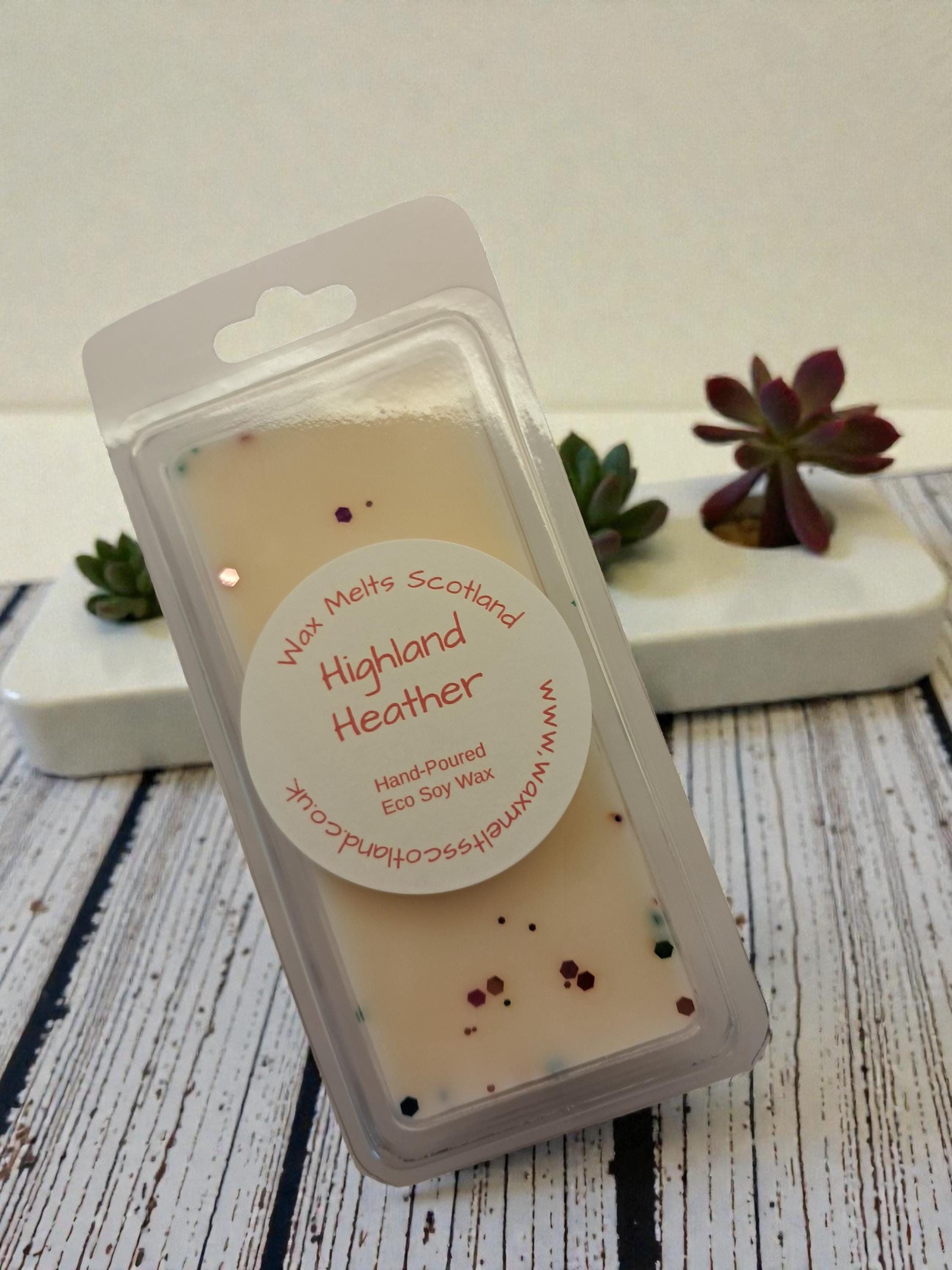Highland Heather Highly Scented Hand-Poured Eco Soy Wax Melts